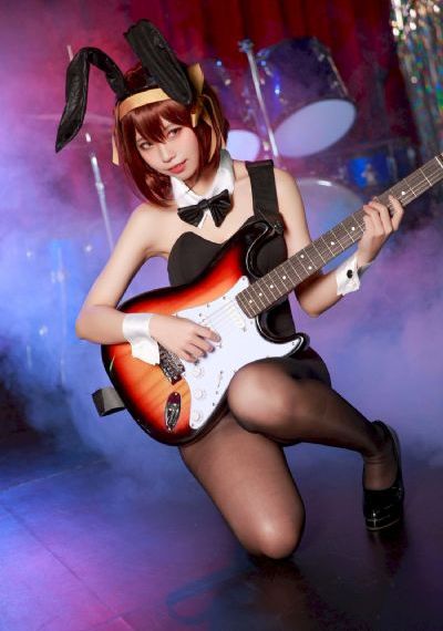偷拍25位美女撒尿bbb片户外_超清高清在线